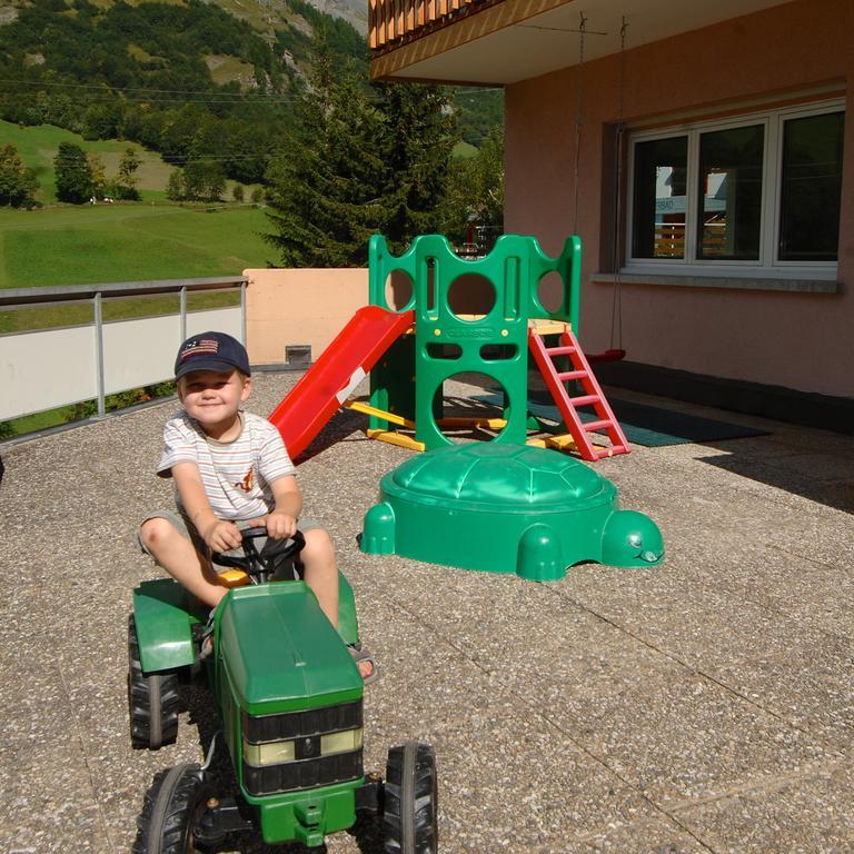 Hotel Viktoria-Leukerbad-Therme Екстериор снимка